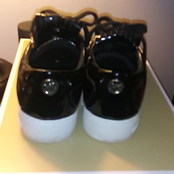 MK shoes - Picture 4 of 5